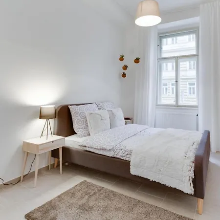 Hotel apartamentowy L.i.a S.r.o Praga