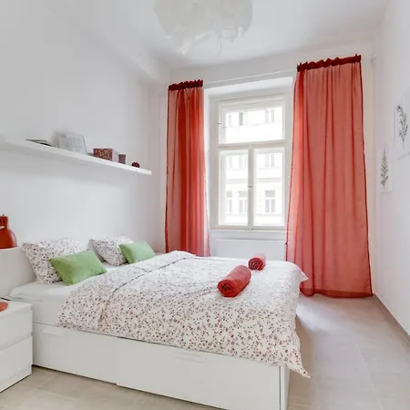L.i.a S.r.o Appart hôtel