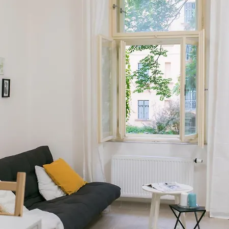 L.i.a S.r.o Aparthotel Prague