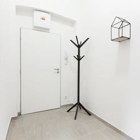 Hotel apartamentowy L.i.a S.r.o