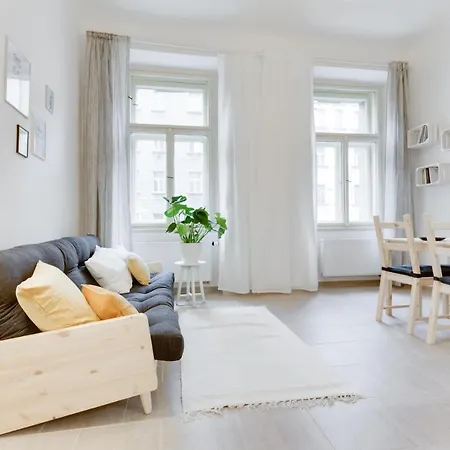 Apartmanhotel L.i.a S.r.o *