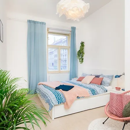 Apartmanhotel L.i.a S.r.o *
